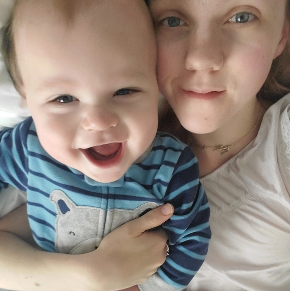 Meet your Posher, Katie - Picture 2 of 2